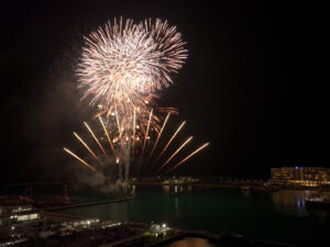 沖縄県戦後80周年<br>平和への祈りを夜空に灯したい！